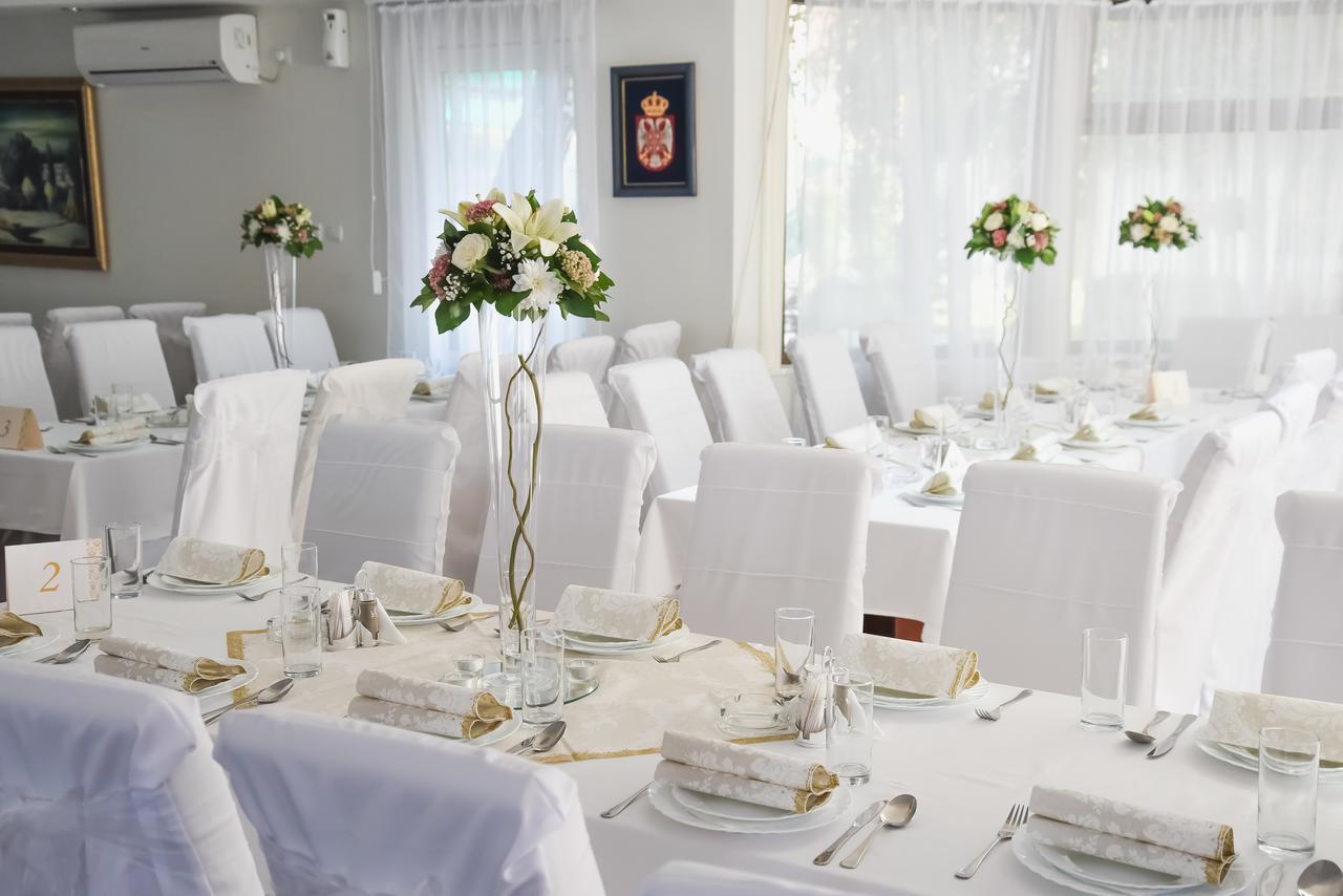 Hotel MK, Plavi restoran, Loznica Esterno foto